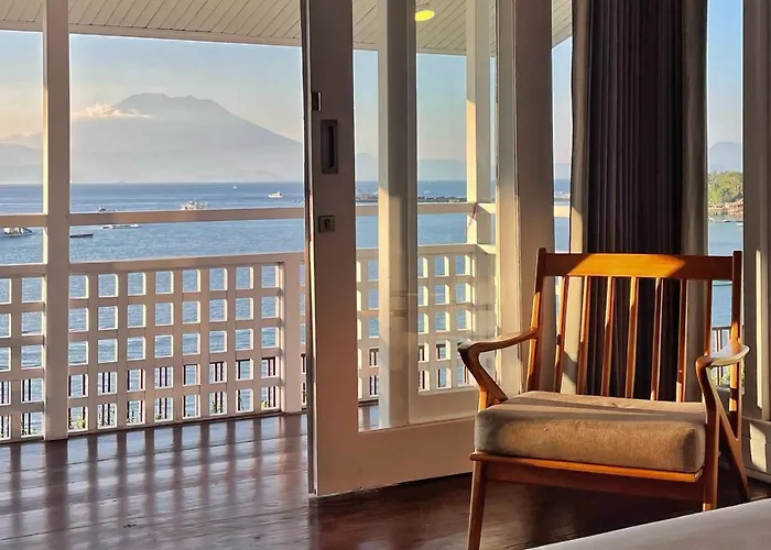 Sea La Vie Nusa Penida 4*